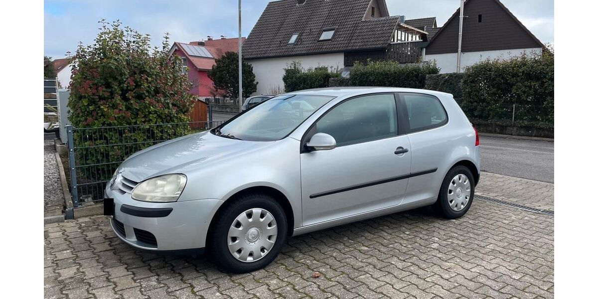 VW Golf 78.000 km 3.500 &euro; Steinmauern 76479