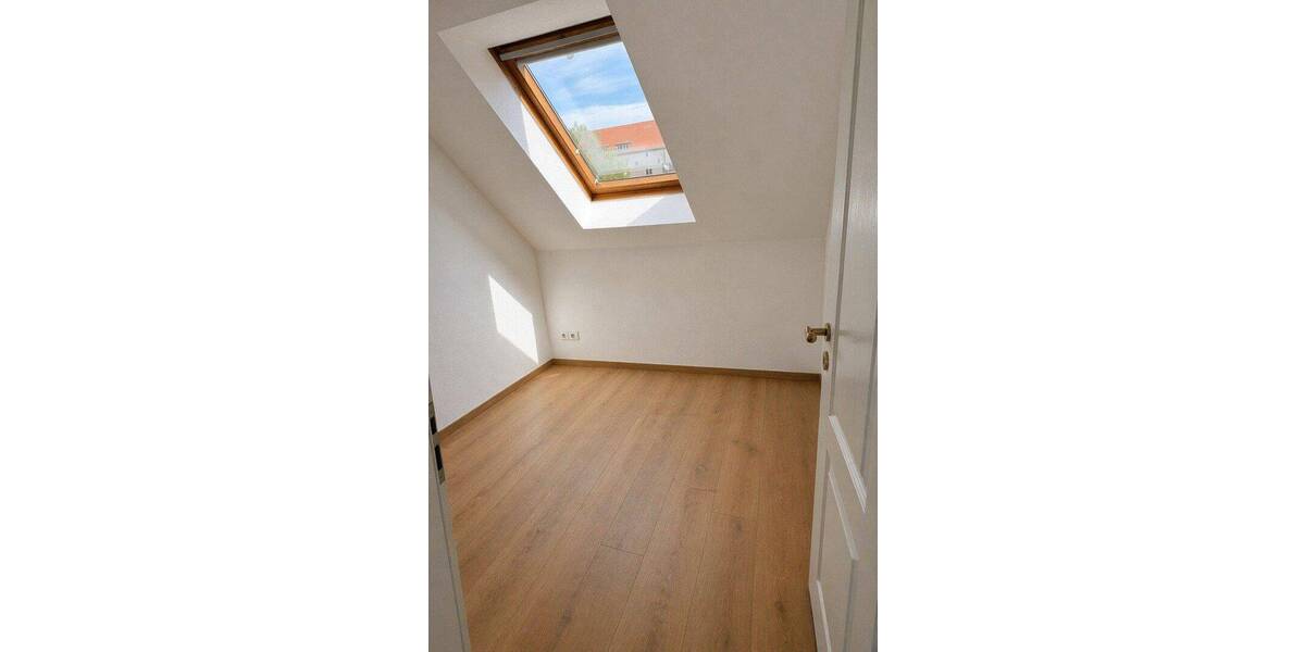Etagenwohnung Brandenburg an der Havel Neustadt - 4 Zimmer, 90 m&sup2;, 990&euro; | Angebot:26926307