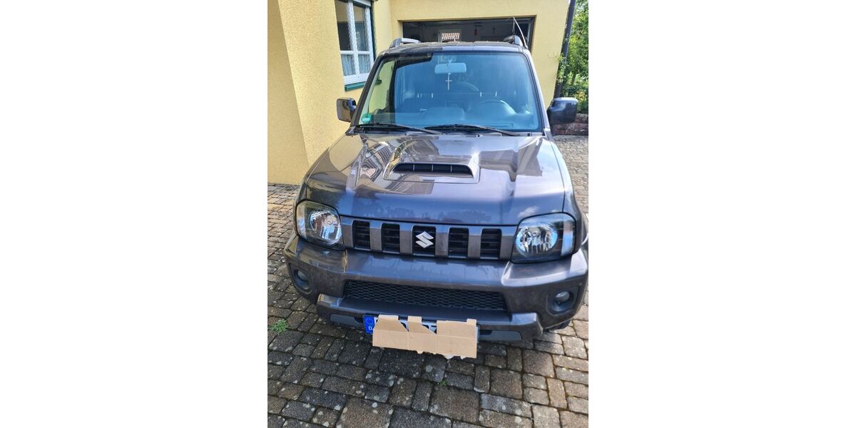 Suzuki Jimny 104.312 km 11.800 &euro; Karbach 97842