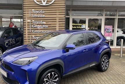 Toyota Yaris Cross 48.854 km 22.660 &euro; Ruhland 01945