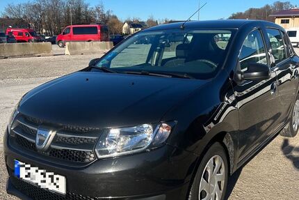 Dacia Sandero 222.000 km 3.899 &euro; Traunstein 83278