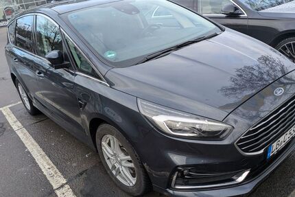 Ford S-Max 115.000 km 22.999 &euro; Löchgau 74369