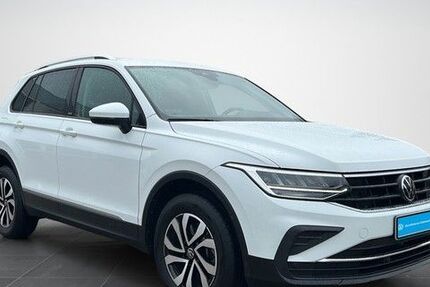 VW Tiguan 86.553 km 25.590 &euro; Nördlingen 86720