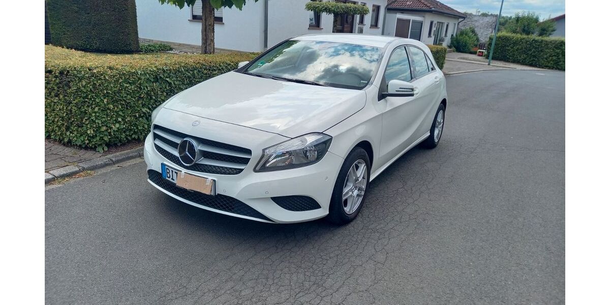 Mercedes-Benz A 180 147.900 km 9.999 &euro; Rittersdorf 54636