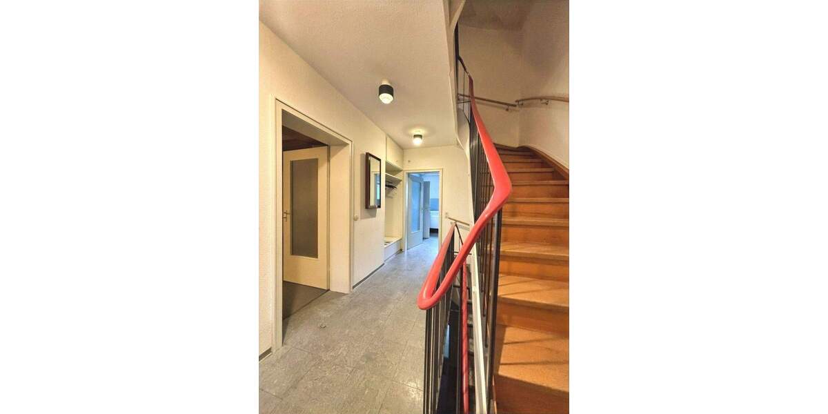 Reihenmittelhaus Mannheim Lindenhof - 7 Zimmer, 203 m&sup2;, 870.000&euro; | Angebot:25037798