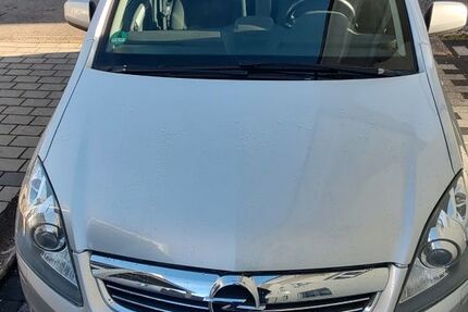 Opel Zafira 168.000 km 5.499 &euro; Rottenburg 72108