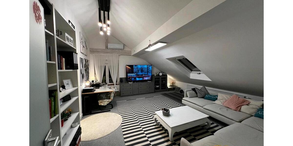 Dachgeschoßwohnung Stutensee - 3 Zimmer, 84 m&sup2;, 278.000&euro; | Angebot:24518069