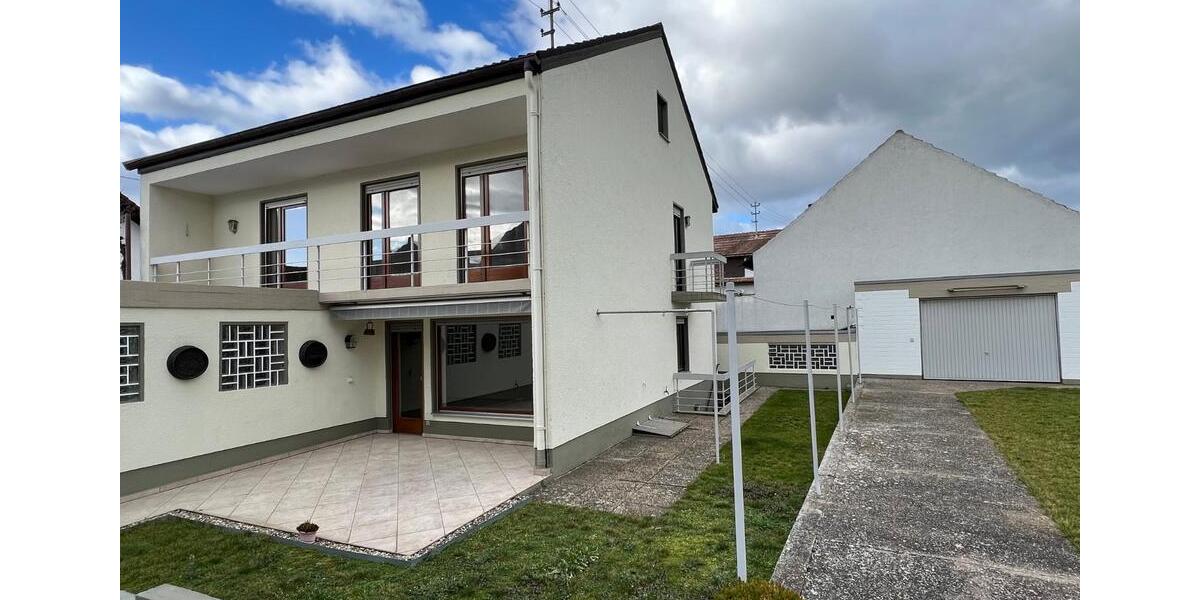 Einfamilienhaus Kirrweiler (Pfalz) - 5 Zimmer, 180 m&sup2;, 1.600&euro; | Angebot:26323070