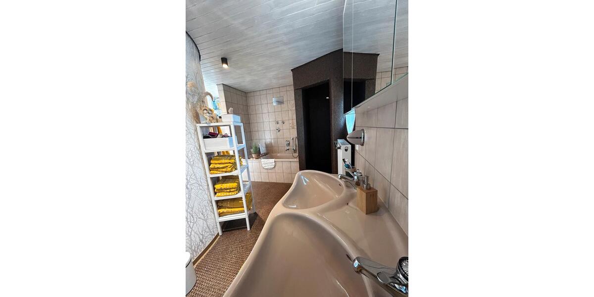 Maisonettenwohnung Eislingen (Fils) - 5.5 Zimmer, 161 m&sup2;, 495.000&euro; | Angebot:26757849