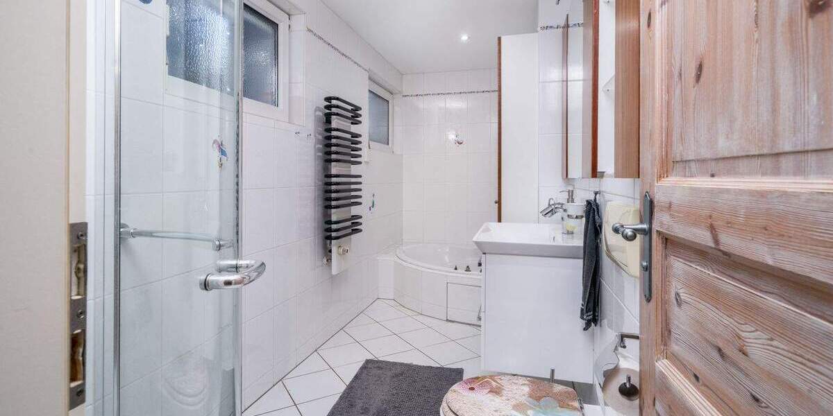 Mehrfamilienhaus, Wohnhaus Stein Deutenbach - 8 Zimmer, 219 m&sup2;, 850.000&euro; | Angebot:25313512