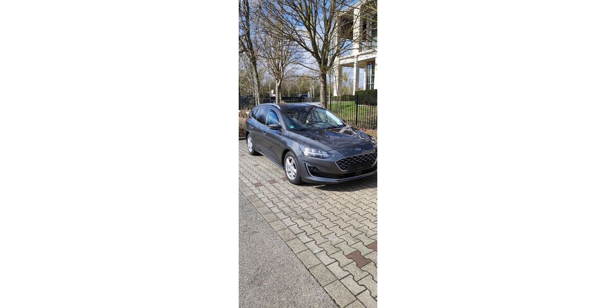 Ford Focus 69.000 km 14.000 &euro; Düsseldorf 40468