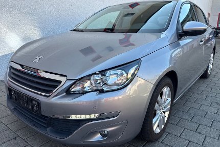 Peugeot 308 156.871 km 3.790 &euro; Bergisch Gladbach 51467
