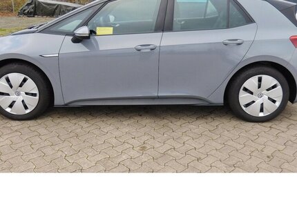VW ID.3 Pure Performance Elektrik 1-Gang Navi 30.900 km 17.990 &euro; Vordorf 38533