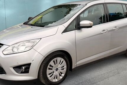 Ford Grand C-Max 180.000 km 3.999 &euro; München 81243