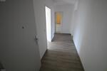 2 Raum DG-Wohnung mit Balkon und Blick ins Grüne. Bad mit Wanne! In Weida! - Dachgeschoßwohnung Weida Liebsdorf | Angebot:26347862
