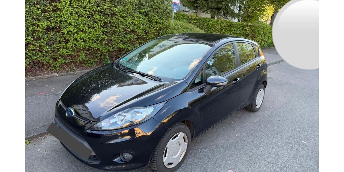 Ford Fiesta 197.450 km 2.450 &euro; Dortmund 44269