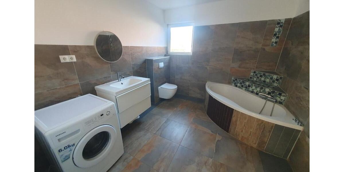 Einfamilienhaus Abenberg - 7 Zimmer, 194 m&sup2;, 325.000&euro; | Angebot:26049161