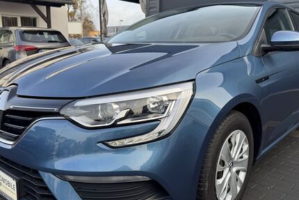 Renault Megane 131.000 km 7.970 &euro; Nauen 14641