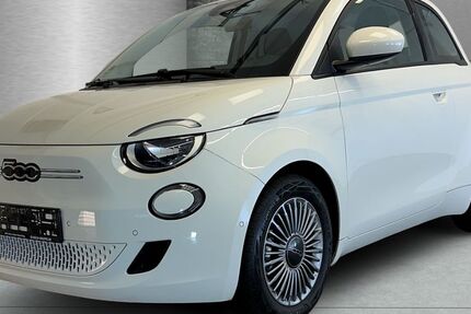 Fiat 500e 13.634 km 17.450 &euro; Braunschweig 38126