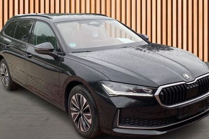 Skoda Superb 29.800 km 34.980 &euro; Dresden 01328