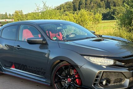 Honda Civic 86.000 km 30.900 &euro; Staufenberg 35460