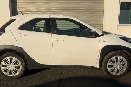 Toyota Aygo (X) 35.000 km 10.990 &euro; Hamburg 22043