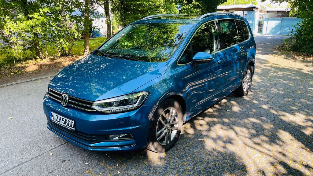 VW Touran 129.000 km 19.000 &euro; München 81373