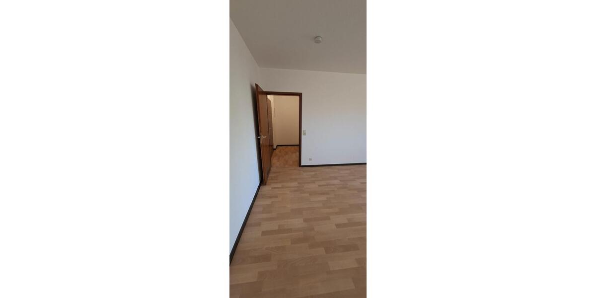 Erdgeschoßwohnung Kaiserslautern - 1 Zimmer, 45 m&sup2;, 105.000&euro; | Angebot:27157147