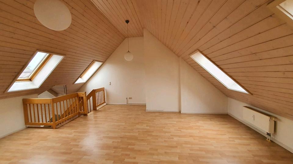 Dachgeschoßwohnung Rheinfelden (Baden) - 3 Zimmer, 87 m&sup2;, 330.000&euro; | Angebot:26702023