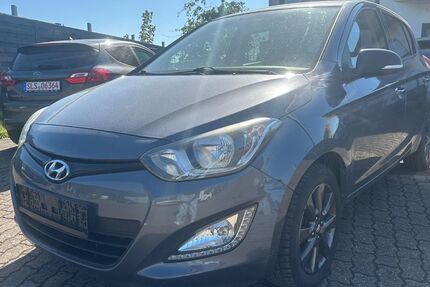 Hyundai i20 164.000 km 4.300 &euro; Saarlouis 66740