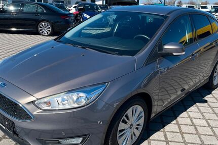 Ford Focus 31.000 km 9.250 &euro; Kodersdorf 02923