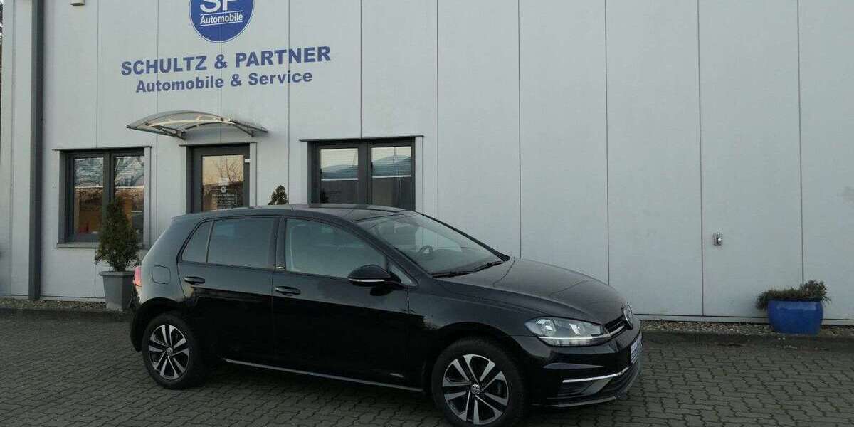 VW Golf 47.825 km 20.590 &euro; Trittau 22946