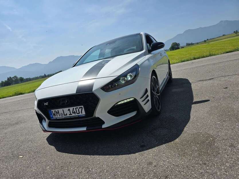 i30