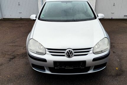 VW Golf 164.000 km 3.200 € Elchingen 89275
