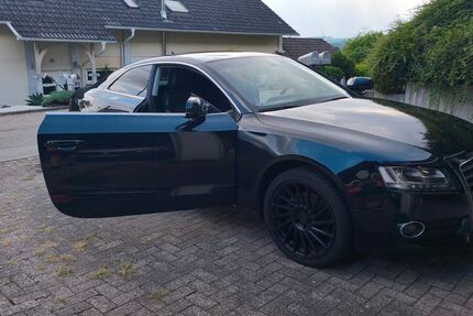 Audi A5 263.000 km 6.500 &euro; Epfendorf 78736