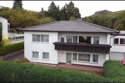 Haus Frankenberg (Eder) - 7 Zimmer, 210 m&sup2;, 295.000&euro; | Angebot:24953930