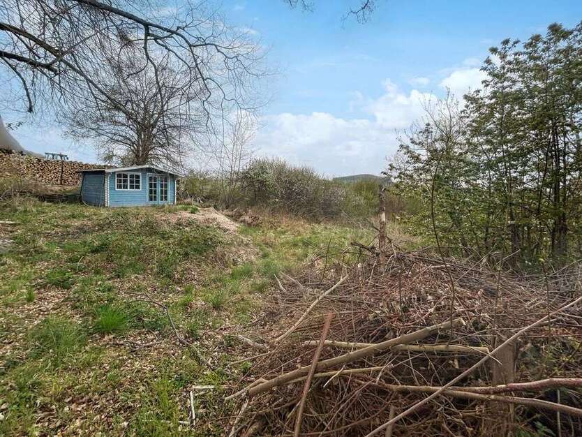Grundstück zu verkaufen in Rosdorf 99.000 € 3297 m²