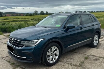 VW Tiguan 45.500 km 25.000 &euro; Emersleben 38822