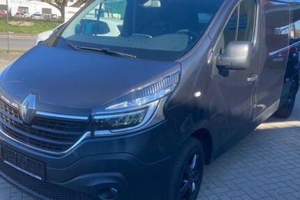 Renault Trafic 39.900 km 21.490 &euro; Bergen 18528