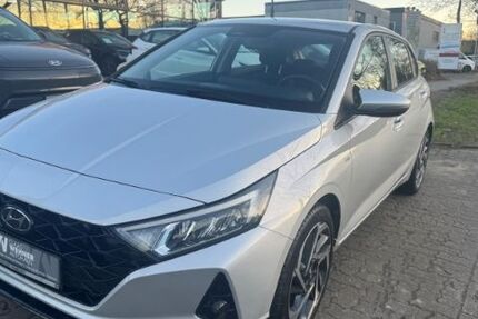 Hyundai i20 71.000 km 14.780 &euro; Ahrensburg 22926