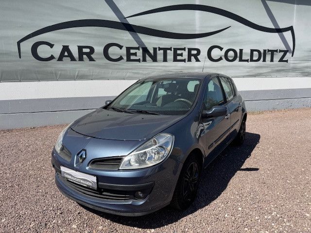 Renault Clio 115.000 km 4.990 &euro; Colditz 04680