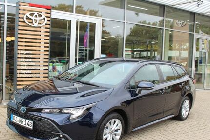 Toyota Corolla 5.000 km 30.990 &euro; Wedel 22880