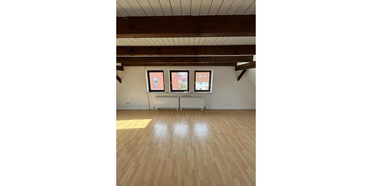 Maisonettenwohnung Algermissen - 6 Zimmer, 160 m&sup2;, 1.200&euro; | Angebot:24841248