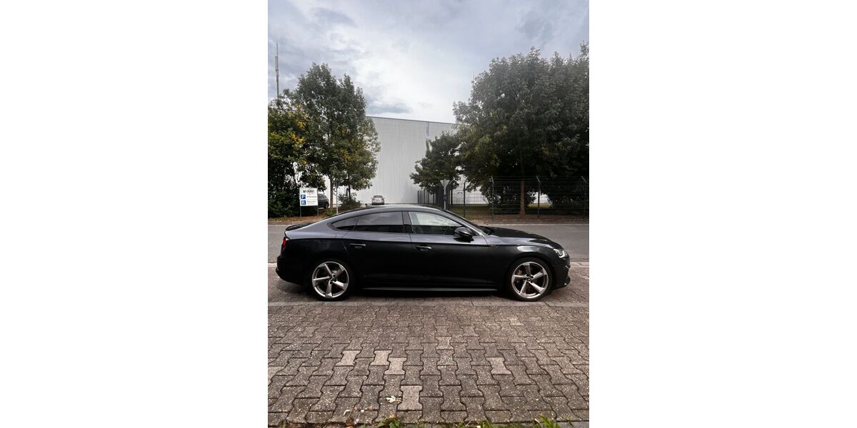 Audi A5 119.000 km 26.500 € Mainz 55122