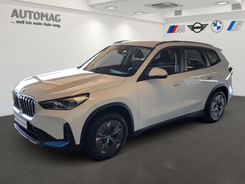 BMW iX1 20.486 km 39.990 € München 80687