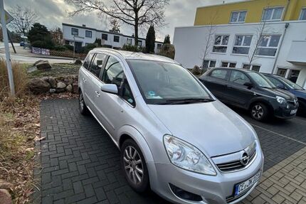 Opel Zafira 224.000 km 3.200 &euro; Celle 29221