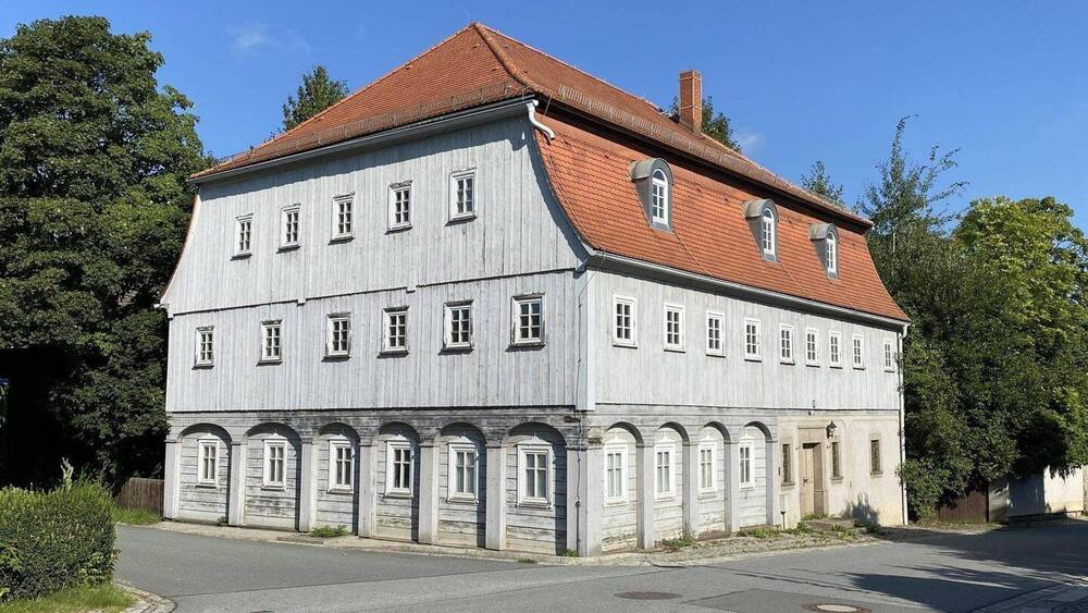 Einfamilienhaus Ebersbach-Neugersdorf Neugersdorf - 2 Zimmer, 300 m&sup2;, 120.000&euro; | Angebot:26257639