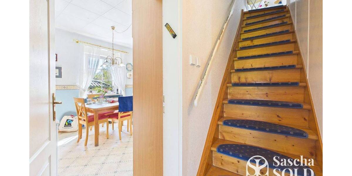 Freistehendes Einfamilienhaus in ruhiger Sackgassenlage auf weitläufigem Grundstück in St. Ingbert - Einfamilienhaus Sankt Ingbert St. Ingbert | Angebot:26191849