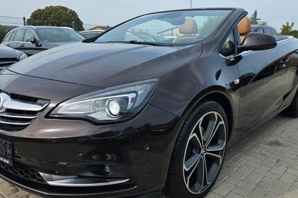 Opel Cascada 81.959 km 9.750 &euro; Calden 34379
