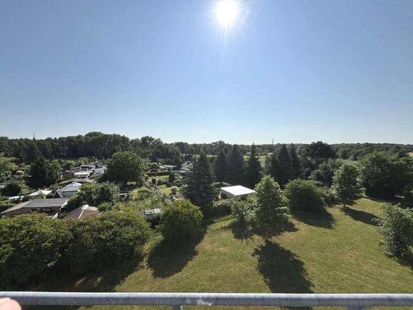 Wohnung zum Mieten in Borna 370 € 59.33 m²
